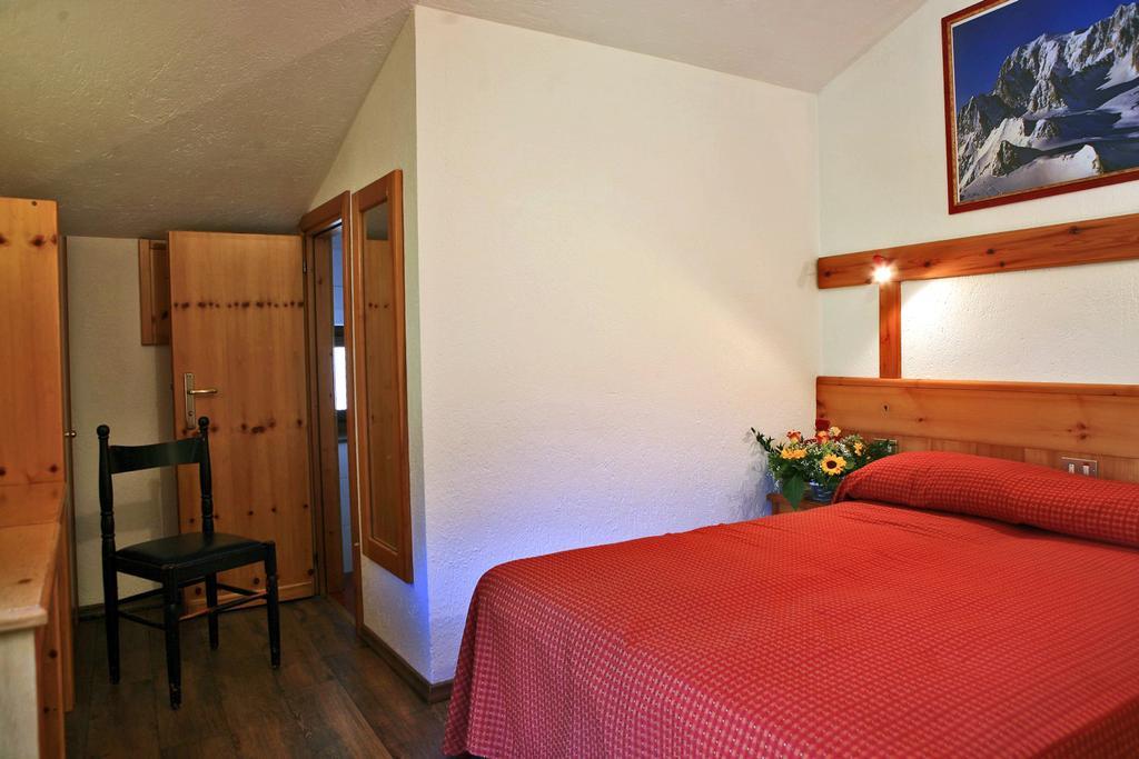 Albergo Le Marmotte Pré-Saint-Didier Exteriér fotografie